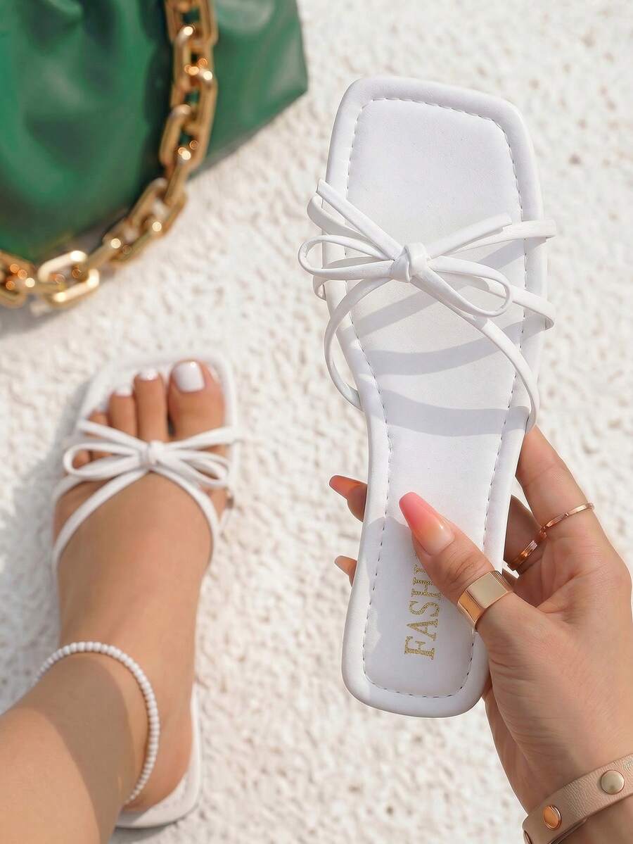 女款熱門夏季時尚休閒度假蝴蝶結裝飾一腳蹬方頭露趾平底白色涼鞋，海灘必備，度假必備，夾腳拖