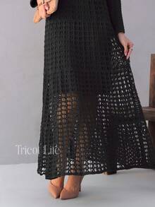 Vestido Feminino Midi em Tricot Rendado Efeito Crochê Manga Longa Gola Alta com Forro Elegante para Festa Casamento Formatura e Eventos - Preto - Visão 5