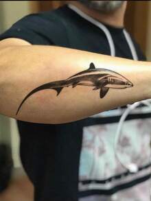 1 Pc Men's Black Dotwork Thresher Shark Temporary Tattoo Stickers, Vertical Stippled Realistic Ocean Shark Waterproof Large Body Stickers For Arm Rib Back Shoulder Decor - Black - View 4