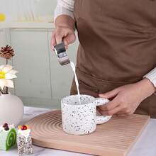 Silicone Handle And Clear Scale Measuring Cup & Spoon, Suitable For Dry Or Liquid Ingredients (Colorful), Cooking Accessories, Baking Essentials, Modern Kitchen Tools, Colorful Kitchenware, High-Quality Spoon, Dry Ingredient Spoon - Multicolor - View 5