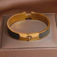1 Pc Fashion Letter Open Bangle Bracelet For Women, Fashion Brand Jewelry, Multicolor Punk Style Bracelet, Party Gift - Multicolor - View 3
