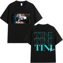 TINI STOESSEL FUTTURA Tour 2025 Grafik-T-Shirt für Männer und Frauen, ästhetische Vintage-Kurzarm-T-Shirts, reine Baumwolle, T-Shirt, Streetwear - Schwarz - Übersicht 1