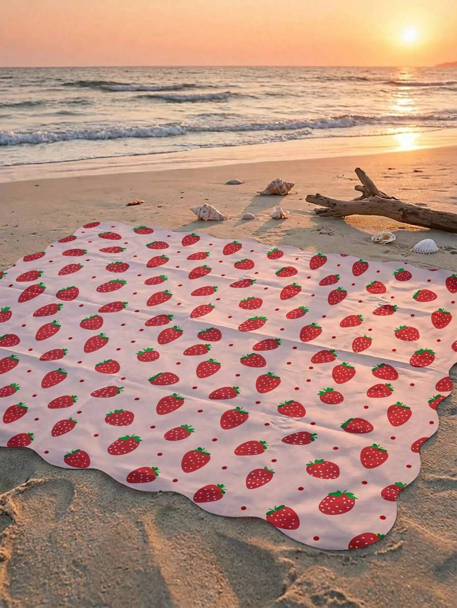 1 Piece Picnic Mat, Beach Mat, Camping Mat, Outdoor Mat With Fruit Print And Cloud-Shaped Design. Extra Large And Thick Foldable Multi-Purpose Moisture-Proof Mat, Perfect For Daily Picnics, Camping And Beach Trips, Suitable For Parks, Suburbs And - Strawberry21268 - View 1