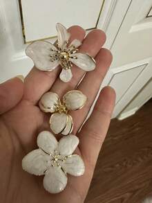 1件甜美優雅滴油花朵胸針，蝴蝶結裝飾，西裝配件，優雅花朵胸針 - 白色 - 查看 5