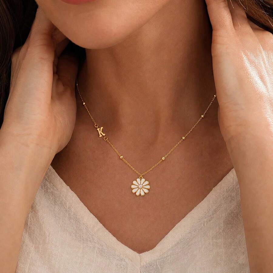 1pc Simple Vintage Initial Daisy Pendant Golden Stainless Steel Bead Chain Necklaces For Women - Yellow Gold - View 1