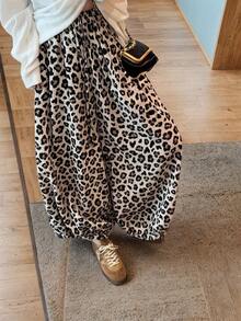 Women Pants - Leopard Print - View 4