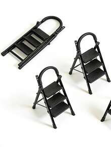 [Heavy Duty Folding Ladder] Sturdy 550lb Heavy Duty 3/4 Step Folding Ladder   Wide Non-Slip Pedals, Lightweight Portable Design For Home & Industrial Use - 3 Steps - View 3