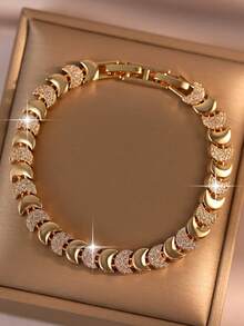 1pc Luxury Gold Plated Crescent Moon Pave Cubic Zirconia Chain Bracelet For Women, Suitable For All Seasons, Wedding, Anniversary Gift And Daily Wear - Gold - View 1