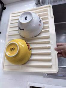 1/2pcs Kitchen Dish Drying Mat, Large Capacity Non-Slip Dish Drainer Tray With Water Channel, Thickened Countertop Water Collection Pad, Suitable For Plates, Cups, Utensils. Cream Style Kitchen Sink Storage Mat, Dish Drying Rack, Kitchen Accessories, Silicone Mat, Summer Table Mat, Kitchen Storage Supplies, Kitchen Storage, Drying Mat. - View 6