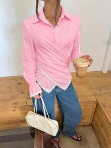 Top Feminina de Outono com Listras Finas e Gola, Bainha Assimétrica, Casual Elegante, Estilo Streetwear para Trabalho, Rosa - Rosa chiclete - Visão 1