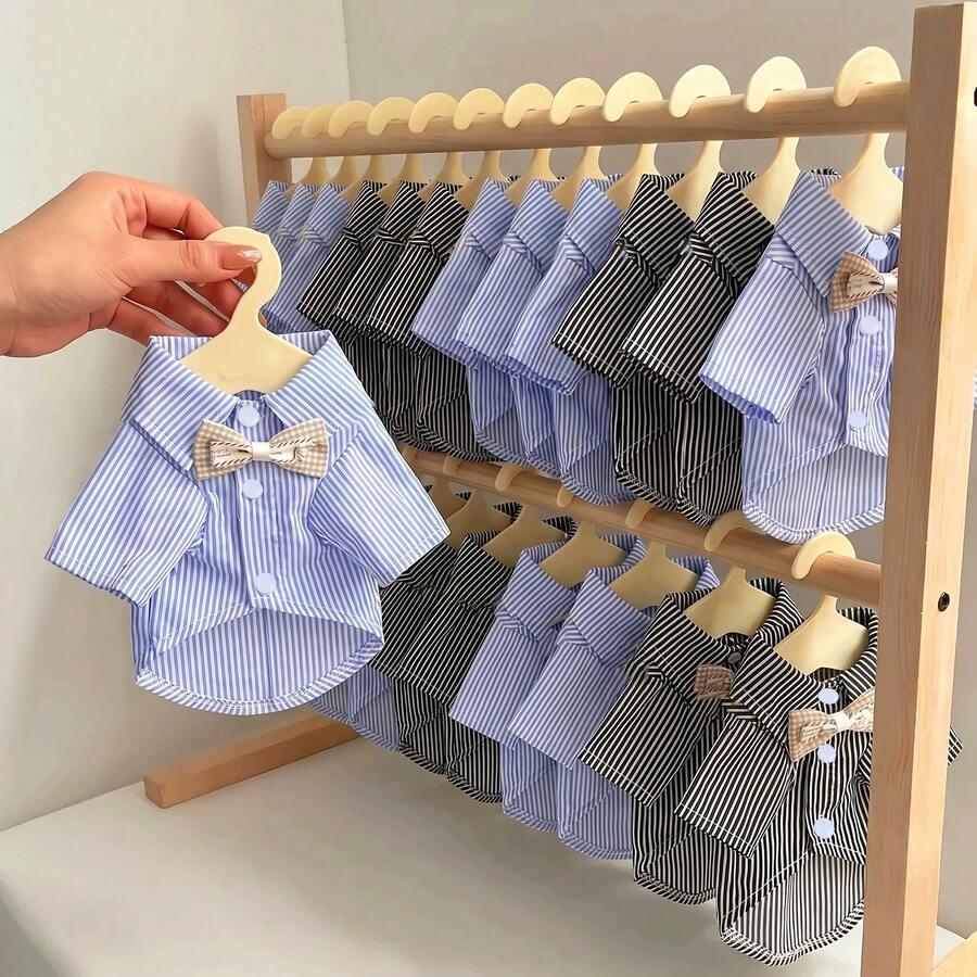 1件寵物條紋領結襯衫，透氣小狗與貓咪衣服，紳士禮服襯衫，婚禮伴郎造型，INS風清新藍黑條紋寵物襯衫附領結，寵物生日禮服，適合泰迪、比熊、馬爾濟斯、雪納瑞、博美、約克夏梗、英短、布偶貓、美短、小貓