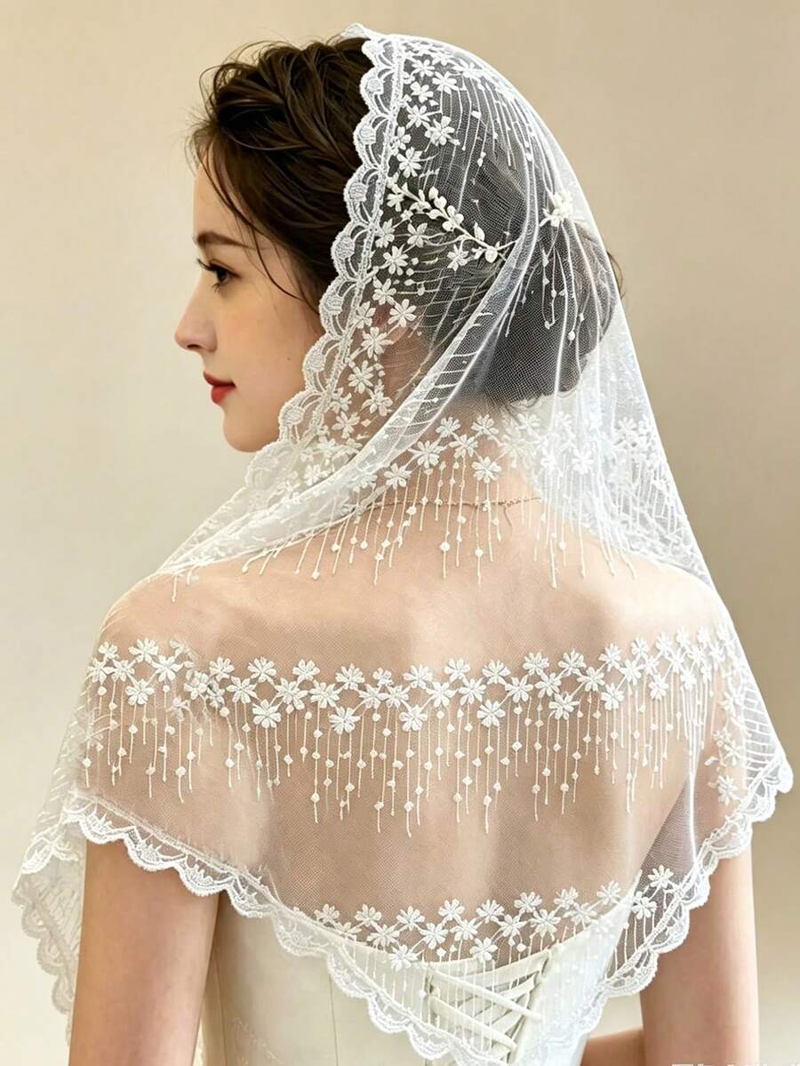 1件純色刺繡蕾絲花卉提花披肩頭巾 - 白色 - 查看 1