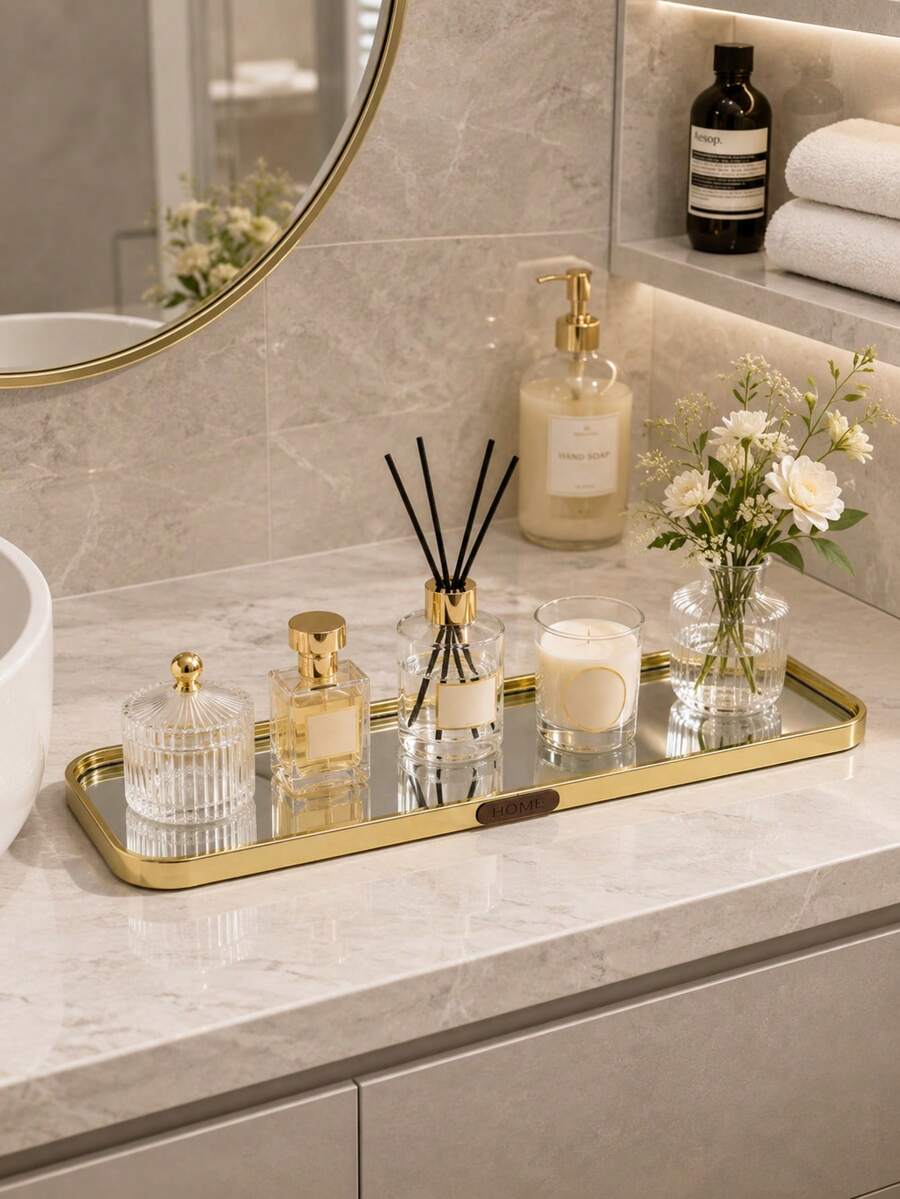 1 Khay đựng đồ hình chữ nhật bằng kính mạ vàng sang trọng (Có các kích cỡ nhỏ, trung bình và lớn), bề mặt kính tráng gương độ nét cao, phong cách Bắc Âu sang trọng, chất liệu hợp kim nhôm và kính - Giá đựng đa chức năng, khay trưng bày tinh tế dung tích lớn, khay đựng trang sức, hộp đựng mỹ phẩm, hộp đựng tinh dầu thơm, giá đựng nến, hộp đựng trang sức, mỹ phẩm.