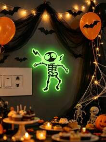 1pc Glowing Skull Switch Socket Self-Adhesive Sticker, Halloween Fun Switch Decor Sticker, Halloween Party Background Wall Sticker, Halloween Decoration Switch Sticker, Glowing Decorative Sticker, Halloween Gift Sticker - Multicolor - View 9