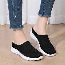 Women Flats - Black - View 3