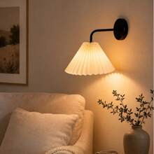 1/2pcs, Nordic Pleated Wall Lamp, Artistic Decorative Ambient Light, E27 Lamp Holder, Hard-Wired Connection, Bedroom, Study, Corridor Lighting, Hotel & Homestay Bedside Lamp, Living Room Backdrop Wall Decor Light (Bulb Not Included) - Multicolor - View 2