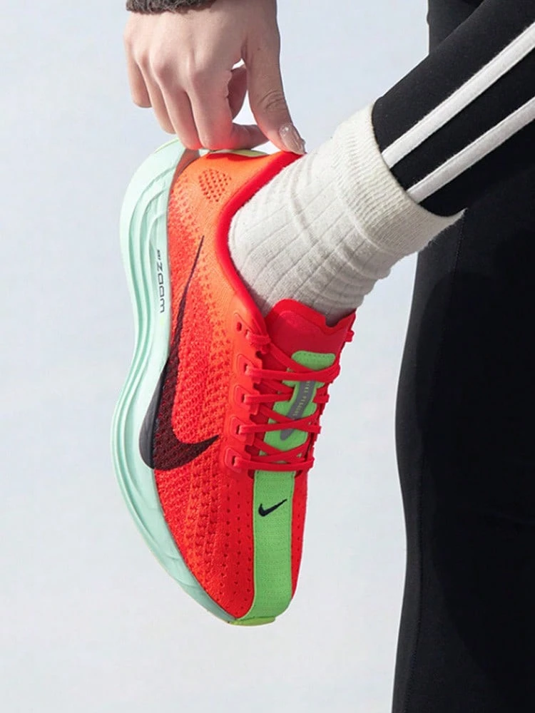 Nike Pegasus Plus Comfortable, Versatile, Breathable, Supportive, And Rebound Low-Top Casual Urban Commuting Running Shoes Women's Bright Deep Red - Bright Deep Red - View 1