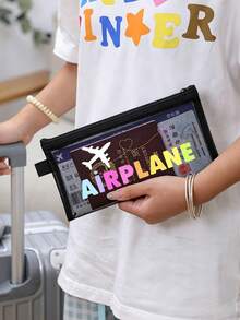 飛機主題網格文件收納袋/護照收納包，多款飛機航線、旅行與英文字母印花，加厚透明網格布料，可視大容量，順滑拉鍊，輕便易攜。適用於旅行、度假、登機、護照、機票與文件收納，日常收據與文具整理，適合男女旅行者，返校季、旅行季禮物首選，送給熱愛旅行的朋友與家人的實用小禮物！ - 彩色 - 查看 4