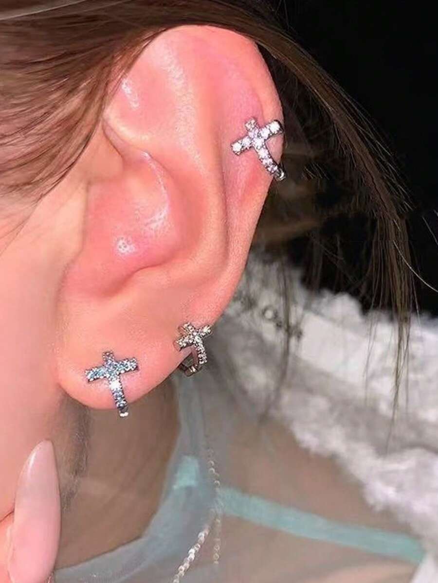 Single Cross-Shaped Ear Cuff Earring With Sparkling Rhinestones, Minimalist Fashion Ear Hoop For Ear Piercing - Multicolor - View 1