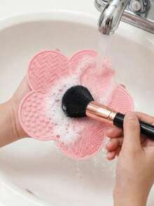 Silicone Makeup Brush Cleaning Bearings With Suction Cups Makeup Brush Tools Brush Cleaners Portable Suction Cup Drying Rack Tool For Makeup Brushes And Art Brushes For Travel And Studio Use Makeup Artists And Artists - Multicolor - View 4