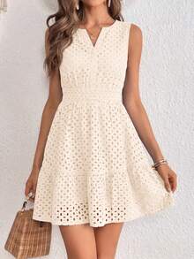PRETTYGARDEN Women's Summer Dress Sleeveless V Neck Eyelet Cutout Swinging A-Line Flowy City Walks Wedding Guest Graduation Beach Vacation Sun Dress - 米色 - 查看 3