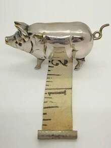 1pc Vintage Style Mini Pig Tape Measure, Retro Metal Pig Soft Tape Measure, Suitable For Sewing And Crafts, Cute Pig Sewing Tape Measure Tool, Unique Gift For Sewing Enthusiasts, Craft Lovers And Collectors, Teacher's Day, Thanksgiving, Gift For Mom - Multiple Styles - View 4