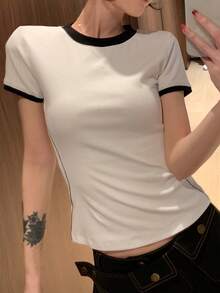 Women's Colorblock Round Neck Short Sleeve T-Shirt, Korean Style Slim Fit Cropped Top, Versatile Commuter Summer Top White - White - View 4