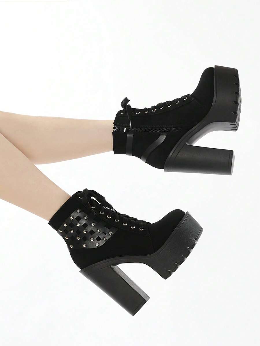 Gdgydh Women Ankle Boots Platform Lace Up Punk Heeled Motorcycle Boots Sexy Fashion Rivets Black Ankle Boots For Woman Spring Autumn Cosplay Shoes