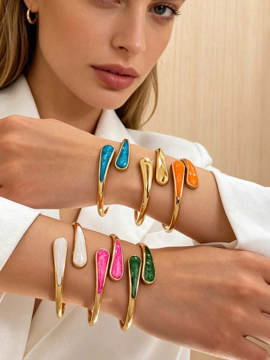 1pc Exaggerated Vintage Elegant Enamel Drip Water Drop Spring Bracelet Suitable For Party, Banquet And Daily Wear - Bracelet - View 1