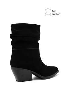 Bottines Plissées In Cuir Suédé à Bout Pointu – L'Élégance Citadine Authentique - Black - View 4