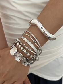 7pcs/1pc Vintage Casual Punk Style Women's Silver Metal Asymmetrical Round Disc Hammered And Wavy CCB Open Bangle Bracelet, Suitable For Daily Wear, Party, Gathering And Summer Vacation, Gift - Silver - View 5