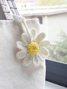 Handmade Crochet Daisy Pendant, Multiple Colors Available, Keychain And Bag Charm, Car Rearview Mirror Decoration - Multicolor - View 6