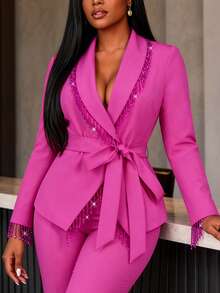 Blazer élégant et luxueux AOMEI pour femmes, rouge rose, coupe slim, col en V, avec franges et perles, ceinture à nouer, manches longues, veste de bureau pour les trajets, les affaires, convient pour les fêtes, les occasions formelles, la rentrée scolaire, la saison des remises de diplômes, les présentations d'affaires, l'église, l'académie, les concerts et les représentations - Rose vif - Voir 1