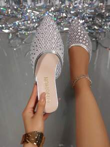 Zapatos cómodos y versátiles de moda para mujer, de unicolor con decoración de strass y punta puntiaguda - Plateado - Ver 1