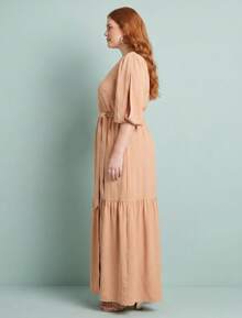 FASHION MIX PREMIUM Elegant Long Dress With Slit And Ruffle Hem, 3/4 Puff Sleeves With V-Neckline And Tie At The Waist, Women's Plus Size - 米色 - 查看 4