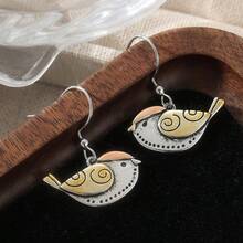 Exquisite Vintage Bohemian Sparrow Bird Hook Drop Earrings, Cute Animal Theme Retro Earrings, Suitable For Daily Wear And Parties, Perfect Gift For Women On Birthdays And Valentine's Day - Silver - View 4