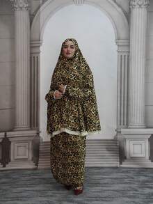 Women's Leopard Print Hooded Set, Bishop Sleeves, Elegant Muslim Fashion Outfit, Plus Size 2-Piece Set, With Applique, Non-Stretch Fabric, Comfortable To Wear - Multicolor - View 3