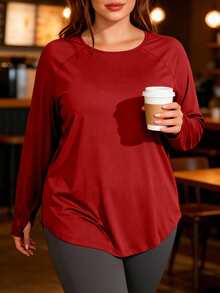 Tee-shirt de sport à manches longues pour femmes grandes tailles, avec trou pour le pouce, col rond, ourlet arrondi, coupe ample, doux et confortable, convient pour le fitness et le yoga - Rouge - Voir 12