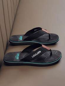 Chanclas planas para hombre con suela de patrón geométrico en bloques de color, diseño de bordes multicapa, ligeras, suaves y versátiles para uso casual en casa, caminar, playa y vacaciones - Negro - Ver 2