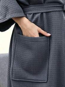 1件女款純棉浴袍，舒適華夫格針織和服風，柔軟吸水，居家休閒，適合SPA、酒店，情人節禮物 - 深灰色 - 查看 10