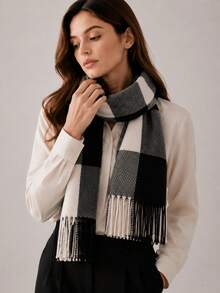 1 pièce Écharpe minimaliste à carreaux pour femme, épaisse, chaude et douce, avec franges, châle enveloppant surdimensionné, élégant et à la mode - Noir et Blanc - Voir 2