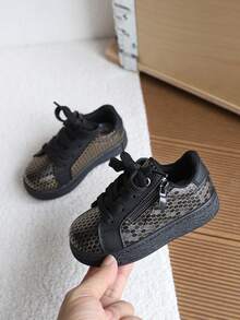 1 Pair Unisex Kids Honeycomb Glossy Side Zipper White Sneakers, Spring/Autumn New Style, Non-Slip Soft Sole, Casual Skate Shoes, Lightweight Luxury Versatile Campus Sports Shoes For Toddlers And Young Children - Black - View 5