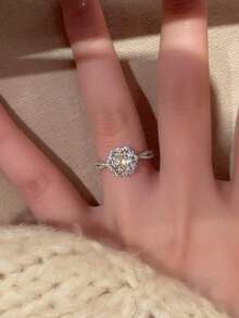 1 pezzo Anello singolo da donna in lega di rame con design floreale di lusso alla moda, con zirconia cubica scintillante incastonata, adatto per balli, feste e banchetti (scatola regalo non inclusa) - Argento - Visualizzare 5