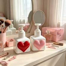 White Heart-Shaped Squeeze Empty Bottle Red Pink Heart Style, Suitable For Hand Soap/Body Wash/Shampoo/Lotion/Makeup Remover/Cosmetics, Portable Squeeze Bottle, Suitable For Hotel And Daily Use, Holiday Essential, Home And Travel Essential - Multicolor - View 4