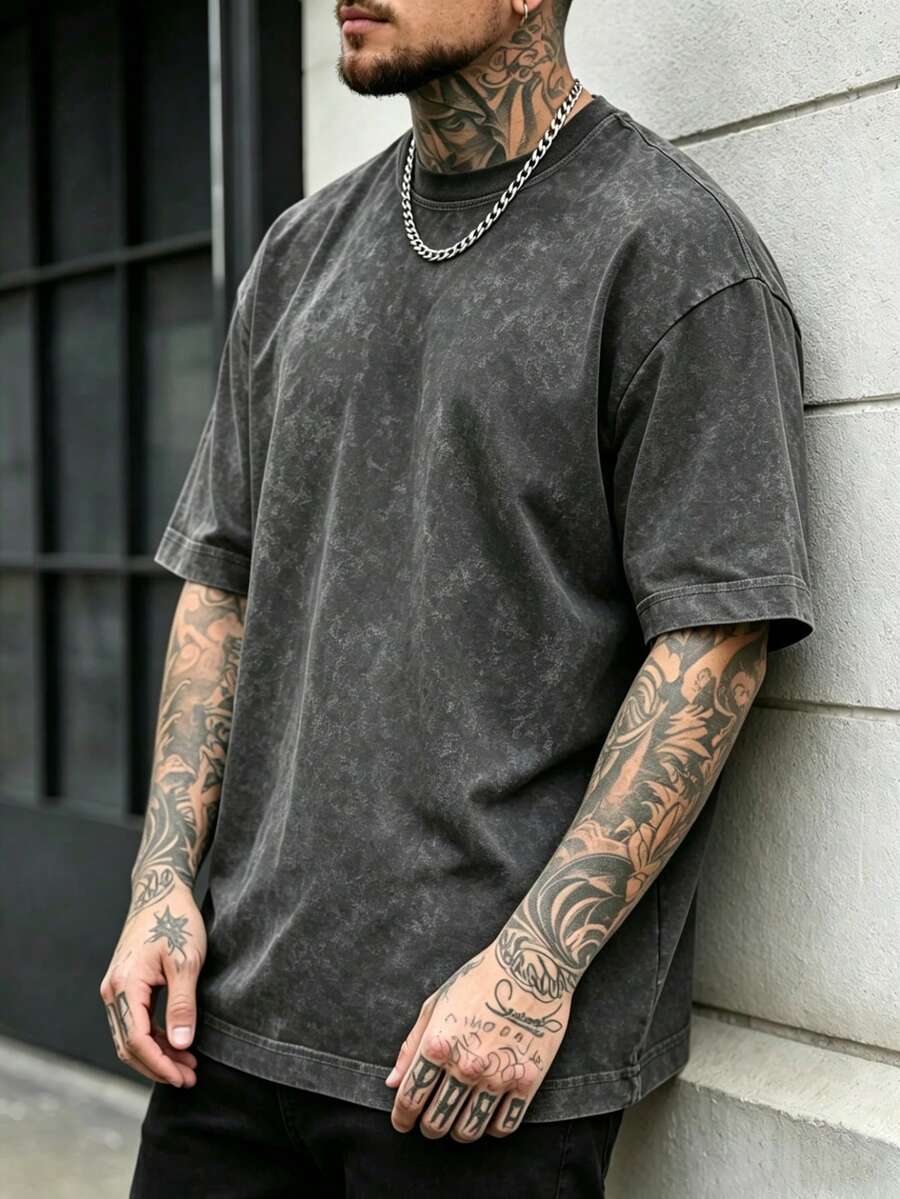 Men's Summer Lightweight Cool Polyester Fabric Fashion Classic Solid Color Neck Short Sleeve, Casual Style Essential, Summer Window Display Must-Have - Dark Grey - View 1
