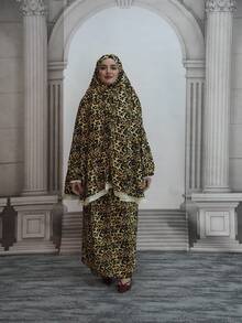 Women's Leopard Print Hooded Set, Bishop Sleeves, Elegant Muslim Fashion Outfit, Plus Size 2-Piece Set, With Applique, Non-Stretch Fabric, Comfortable To Wear - Multicolor - View 2