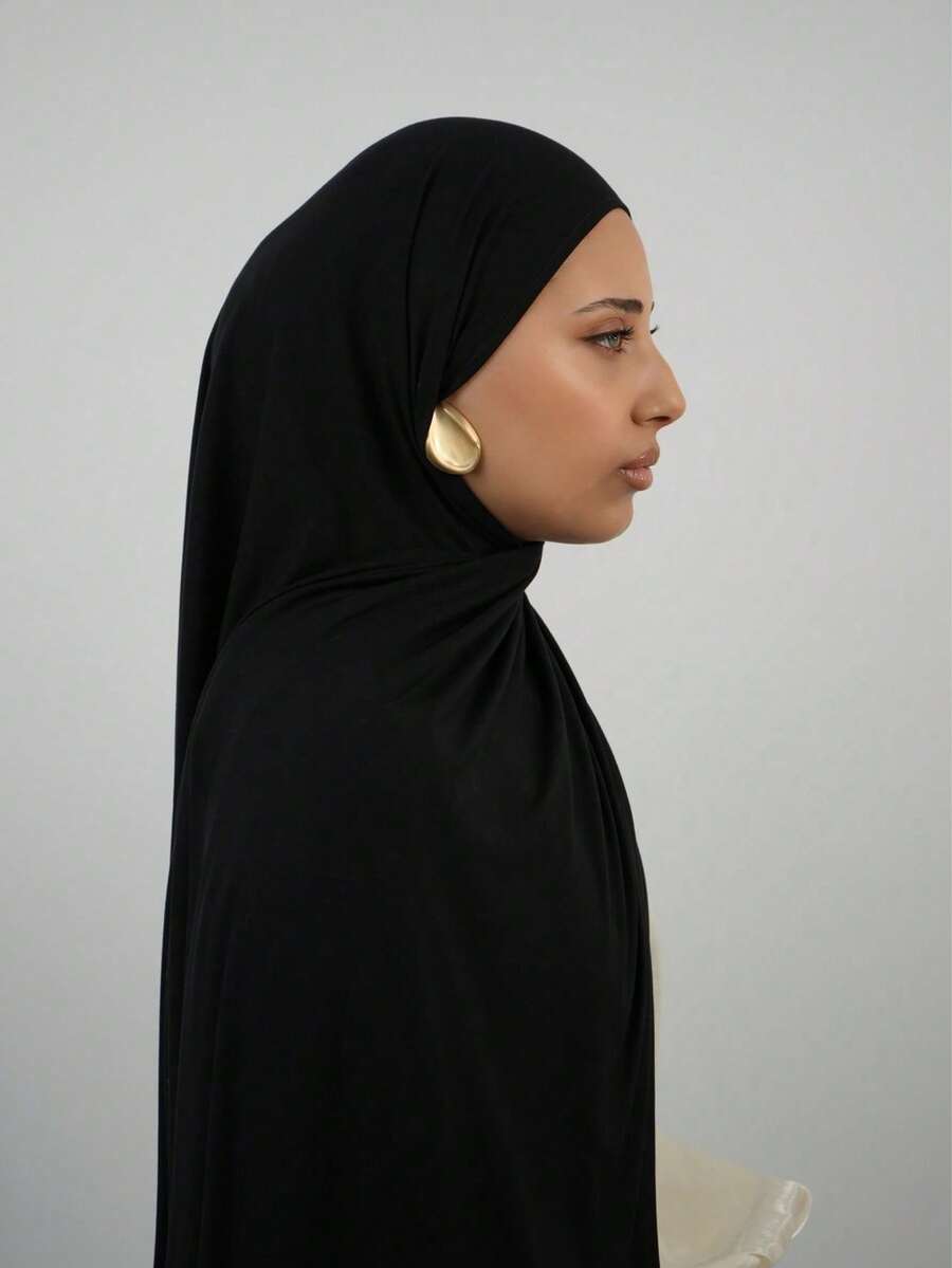 1pc Women's Premium Jersey Hijab, Minimalist Classic Solid Color Elegant Casual Hemmed Scarf, High-Quality Knitted Modal Jersey Hijab Scarf, Long Turban Headscarf, Suitable For Daily Life And Travel Gatherings - Black - View 1