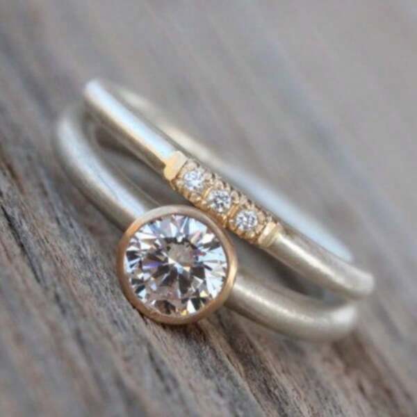 Fashion Hollow Ring Women's Anniversary Ring, Round, Luxury, Minimalist Niche Design
