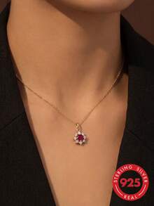 1pc S925 Sterling Silver Luxury High-End Sunflower Pendant Collarbone Necklace For Women, Classic Elegant Sophisticated Niche Design, Cool Style Neck Accessory For Daily Wear, Vacation, Party, Evening Banquet, Casual Outfit, Valentine's Day Anniversary Gift For Girlfriend - Sunflower - View 9