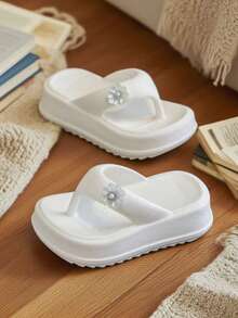 HAHABOBO Girls' Summer Fresh White 3D Floral Decor Thick Sole Flip Flops EVA Toe Strap Sandals - White - View 5